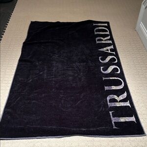 TRUSSARDI Bath Sheet Beach Towel Huge! Black with Striped Logo New w/some flaws